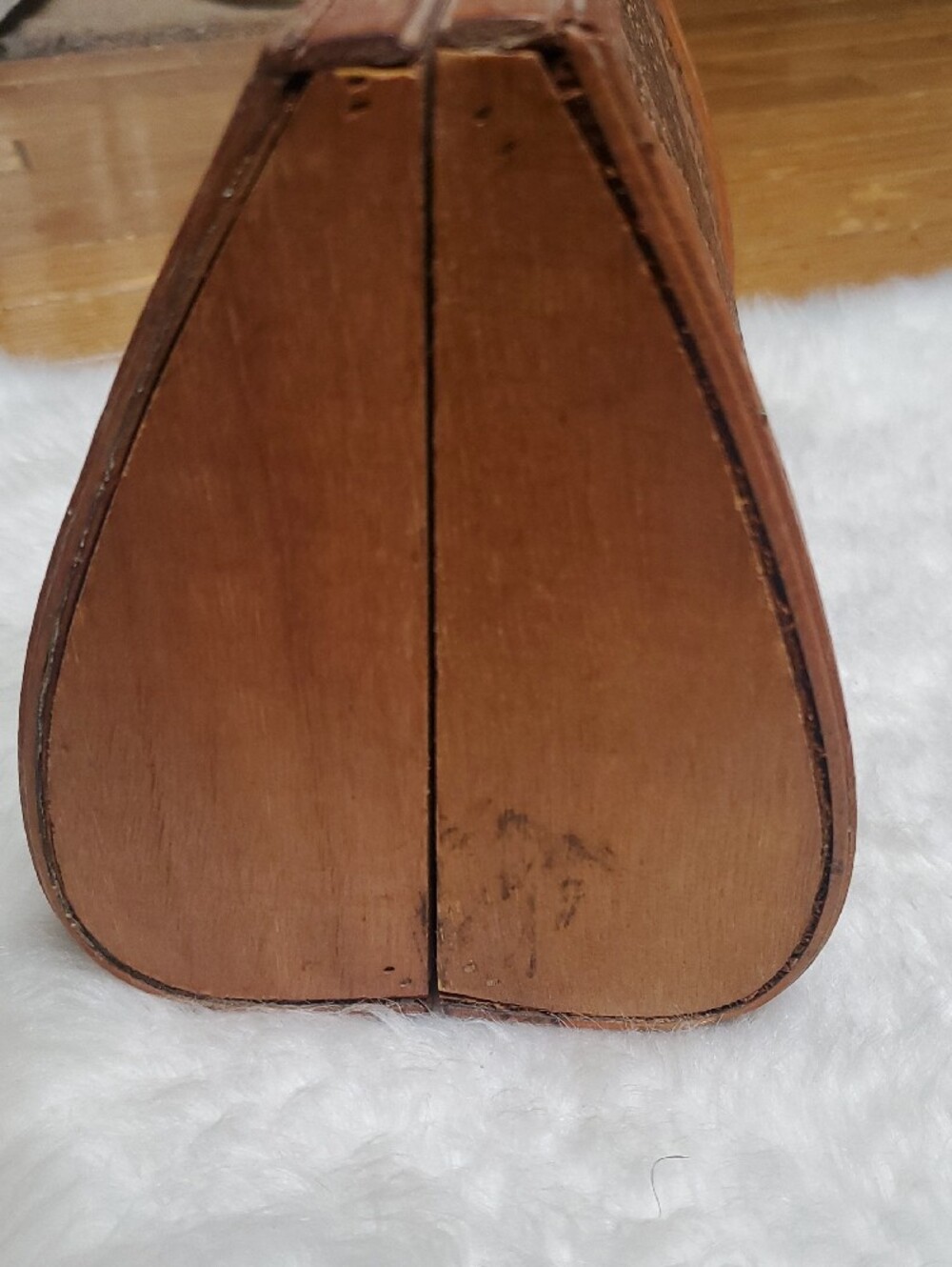 Vintage Mandala Embossed Leather Wooden Box Handcrafted Clutch with Top Handle - Picture 4 of 9